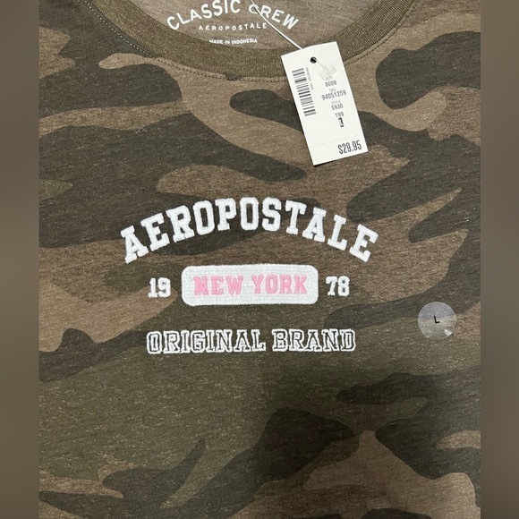 Aeropostale Classic Crew Camo Graphic Tee - Picture 2 of 4